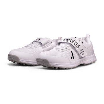 Say Goodbye to foot pain with our comfortable cricket shoes!